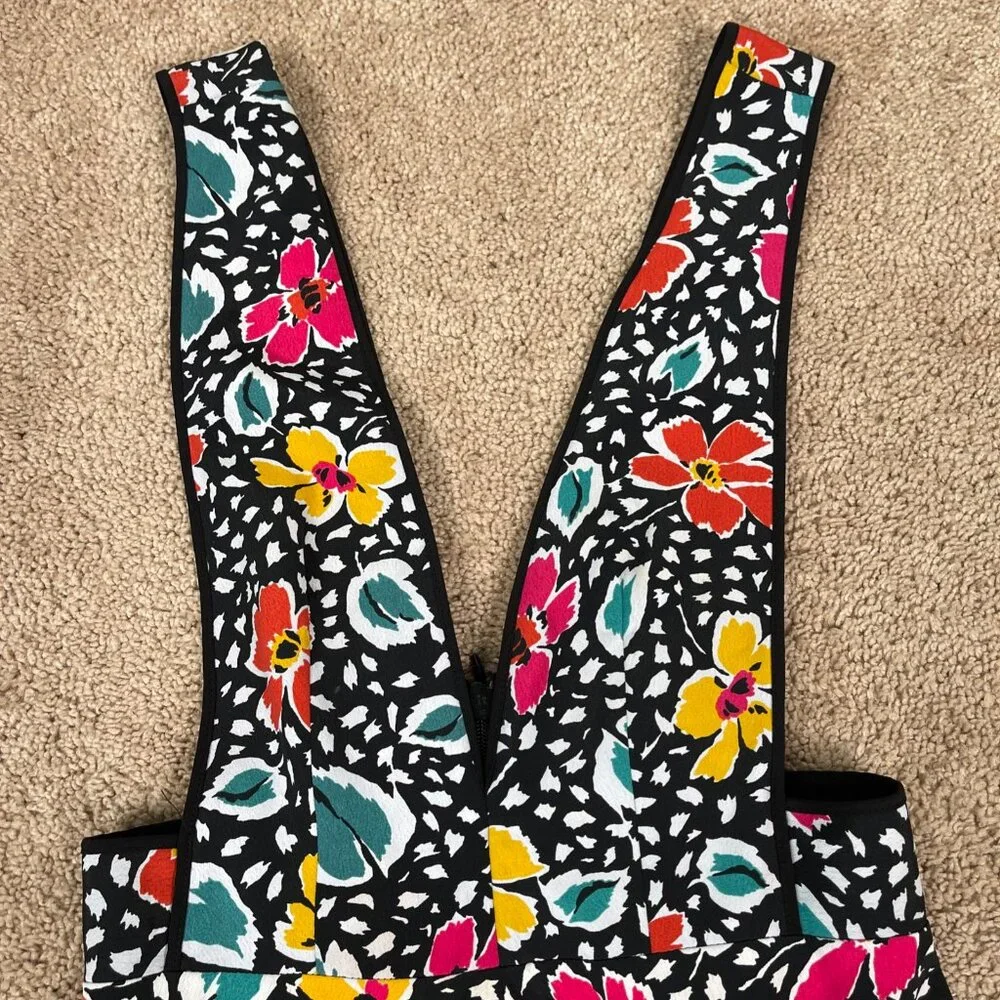 Topshop Dress Womens 6 Black Floral Pinafore Plunging Bloggers Influencer Midi - Picture 5 of 11